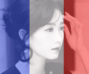 Sao Việt đổi ảnh avatar tưởng nhớ nạn nhân Paris