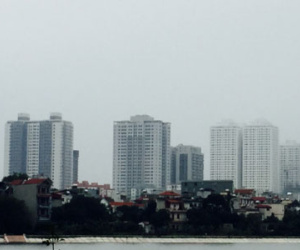 Ngột ngạt Hà Nội: 4 vạn dân "chui" vào 1 phường