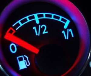 Những mẹo nhỏ giúp lái ôtô tiết kiệm nhiên liệu