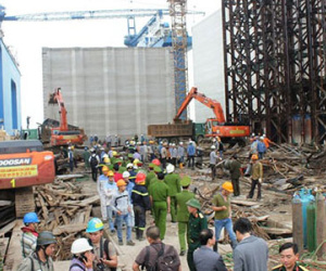 Sáng nay, xử vụ sập giàn giáo ở Formosa khiến 13 người chết