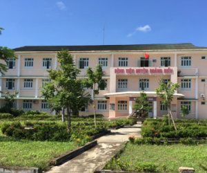 Thai chết lưu từ tuần 29, bác sĩ bảo "vẫn bình thường"