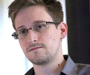 Edward Snowden bị buộc tội gián tiếp gây ra thảm sát Paris