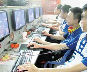Khi sinh viên trắng đêm “cày” game thuê