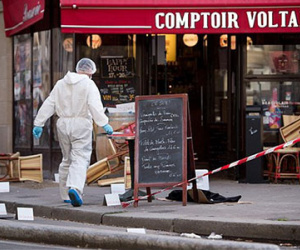 Mẹ hung thủ đánh bom ở Paris: “Con tôi không có ý sát hại ai cả"