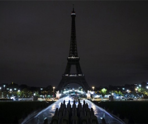 Sau khủng bố ở Paris, ngành du lịch và tiêu dùng của Pháp sẽ bị ảnh hưởng tệ nhất