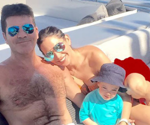 Simon Cowell hối hận vì làm vợ bạn thân mang bầu