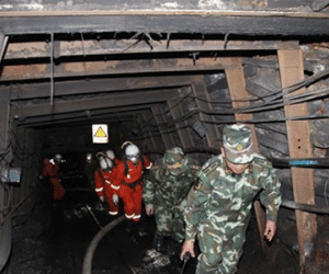 Hòa Bình: 1 người tử vong, đang tìm 2 người trong mỏ than sập