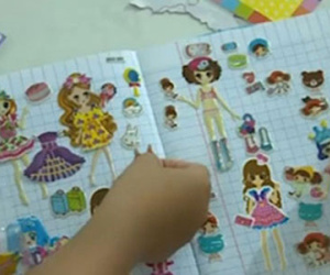 Miếng dán hoạt hình Trung Quốc chứa chất độc gây ung thư và vô sinh ở trẻ em