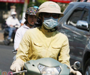 Nắng nóng giữa mùa đông nguy hại ra sao?