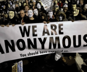 Nội bộ Anonymous tranh cãi vì chiến dịch chống IS