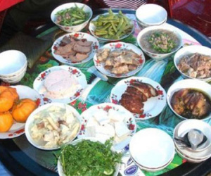 Nỗi kinh hoàng 5 ngày, 2 tiệc cưới của cô dâu mới