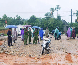Thanh niên dùng dao chém chết tình địch ra đầu thú