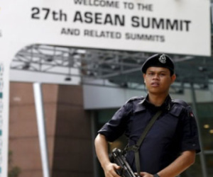 Malaysia điều lính dù, trực thăng bảo vệ hội nghị ASEAN