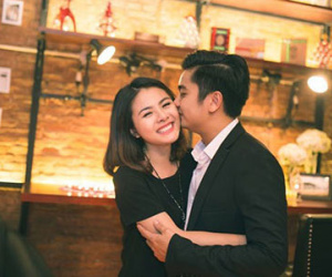 Vân Trang và bạn trai Việt kiều tổ chức đám hỏi