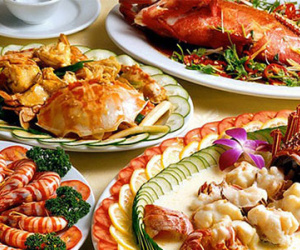 4 nhóm thực phẩm tuyệt đối không ăn khi để qua đêm
