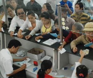 Lùi việc tăng giá viện phí vào năm 2016