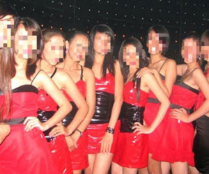 PG ở bar: Hết bị quản lý gạ quan hệ đến sa bẫy tình đại gia rởm