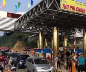 Choáng váng mức phí QL6, cánh tài xế rỉ tai "bản đồ máu"