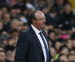 Real Madrid không sa thải Benitez