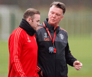 Martial, Rooney trở lại tập luyện trước trận gặp PSV