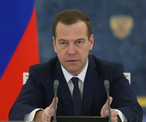 Medvedev: "Quan chức Thổ Nhĩ Kỳ hưởng lợi từ mua bán dầu với IS"
