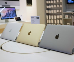 Nhiều laptop "khủng" chờ tranh tài tại Tech Awards 2015