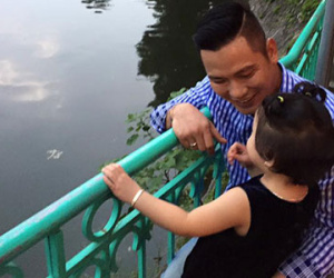 Jennifer Phạm đăng ảnh chồng "hẹn hò với hot girl"