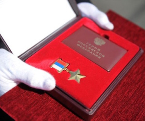 Tổng thống Putin truy tặng danh hiệu anh hùng cho phi công Su-24