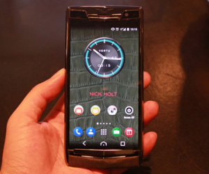 Ảnh điện thoại Android của Vertu giá 470 triệu đồng ở Việt Nam