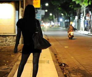 "Cung đường sung sướng" xứ Chè: Gái mại dâm "mây mưa", chủ canh cửa