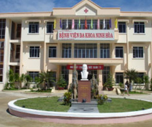 Chẩn đoán viêm họng, chết do nhiễm trùng máu