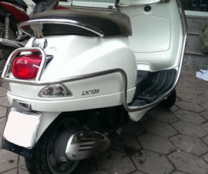Rủ bạn quen qua mạng đi ăn kem rồi lừa lấy lấy mất xe xịn