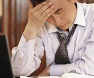 Anh chàng chỉ nghe được... giọng phụ nữ