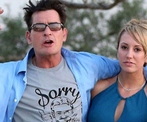 "Charlie Sheen đã ép tôi phá thai vì sợ đứa con bị HIV"