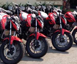 Xe côn tay 150 phân khối Honda CB150R 2016 về Việt Nam