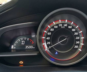 Mazda 3 báo lỗi động cơ: Hàng chục xe nổi đèn 2 lần