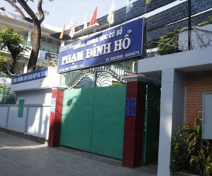 Bạn học tống tiền, một HS lớp 8 nghỉ học vì khủng hoảng