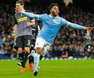 Man City vượt Juventus, lên đầu bảng