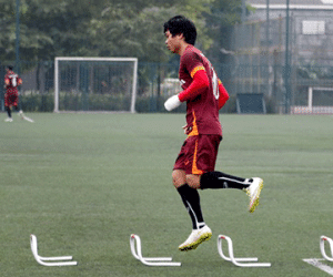 U.23 Việt Nam: Công Phượng gãy tay phải bó bột 3 tuần