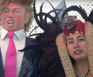Nhà hàng cho thực khách đánh hình nộm Donald Trump