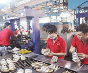 Thưởng Tết, công nhân hết ngậm ngùi?