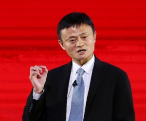 Alibaba phủ nhận mua Minh Báo của Hong Kong