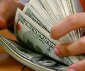 Từ 18-12, cá nhân gửi USD chỉ hưởng lãi suất 0%/ năm