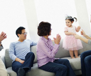 Khổ tâm vì con dâu không cho cháu về với ông bà