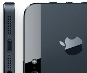 Ỉm lỗi trên iPhone 5/ 5s, Apple bị kiện