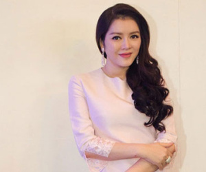 Lý Nhã Kỳ bỏ ra hơn 100 tỉ đồng mua một lúc 21 căn hộ