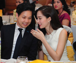 Hoa hậu Thu Thảo lần đầu xuất hiện với "bạn trai tin đồn"