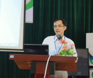 Cán bộ chê trường trên Facebok hứa sẽ rút bài
