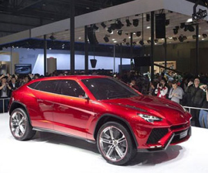 Lamborghini hé lộ SUV đánh bại Bentley Bentayga