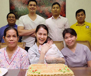 Mỹ nhân Philippines tổ chức tiệc đầy tháng cho con